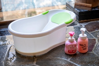 【無料サービス】大浴場にベビーバス・ベビーソープをご用意しております