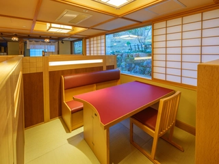 【お食事処　祥山】＊席一例
