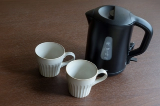 【客室備品】ケトル・コップ