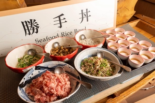 【朝食】勝手丼コーナー 写真は一例