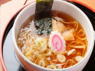 共立リゾート名物「夜鳴きそば」！大人気の無料サービスです。※営業時間は日によってことなります。