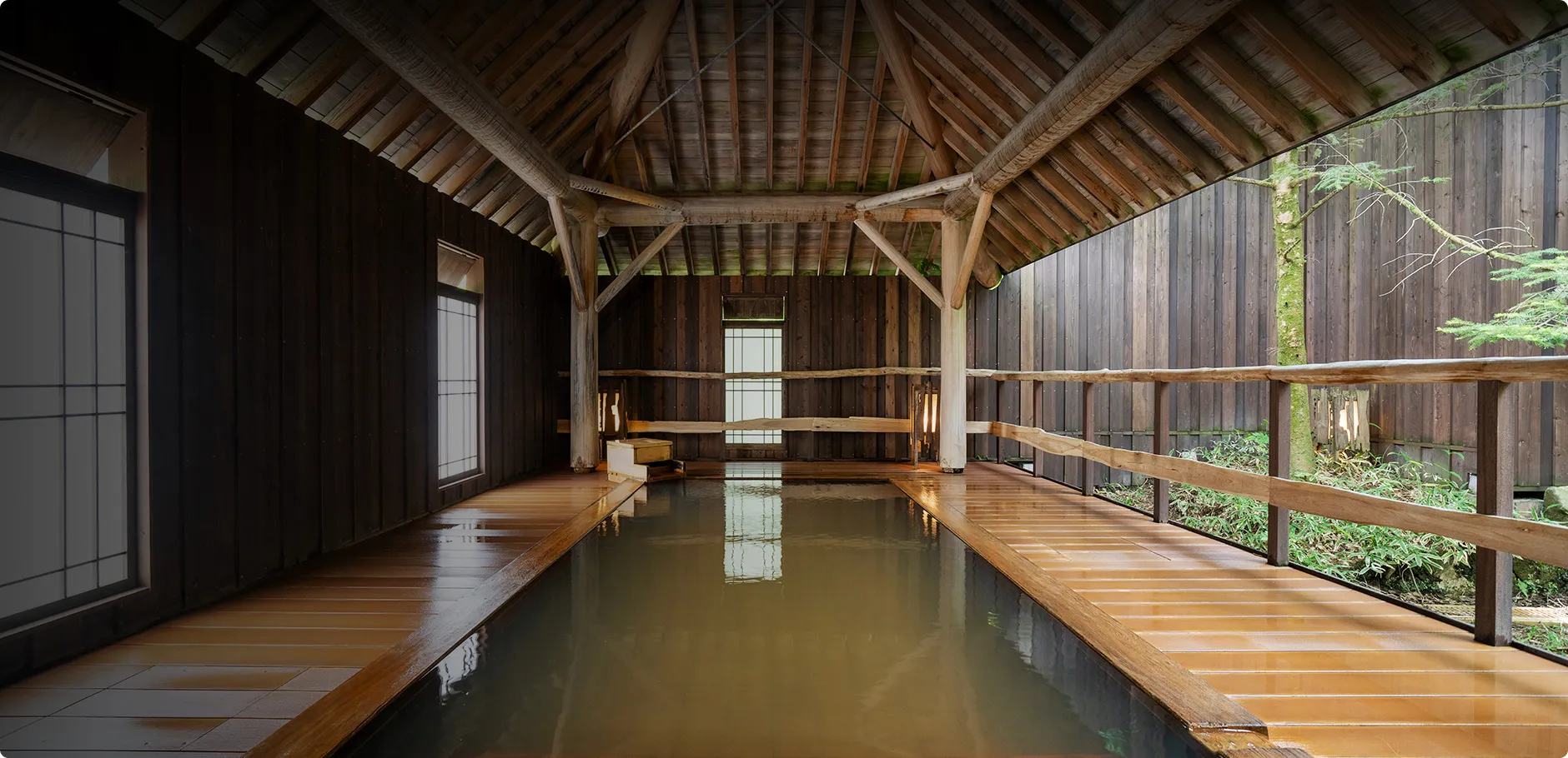 写真:平湯館 露天風呂