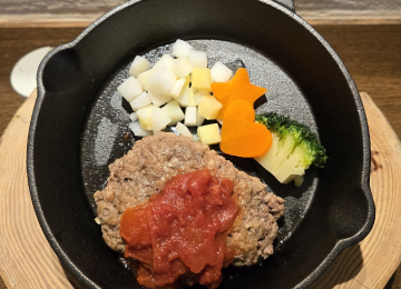 鹿肉ハンバーグ