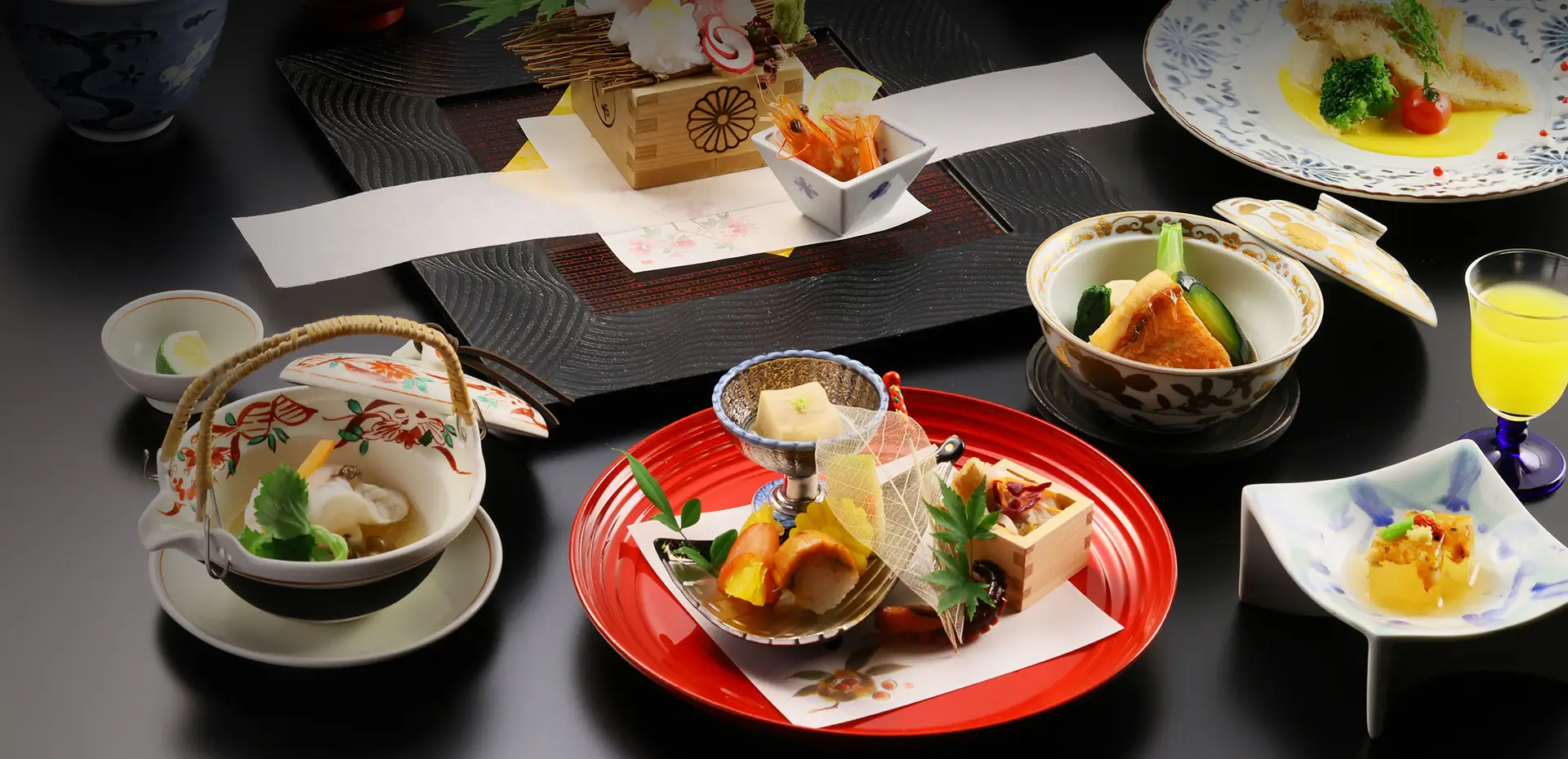 修善寺ならではの旬を生かしたお好みで選ぶ趣肴会席・月替わり・夕食