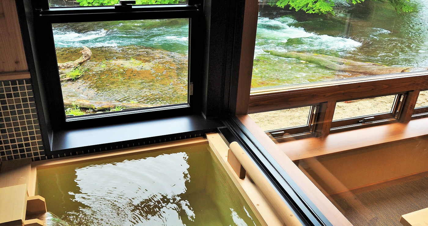 写真:和ベットのある寝室