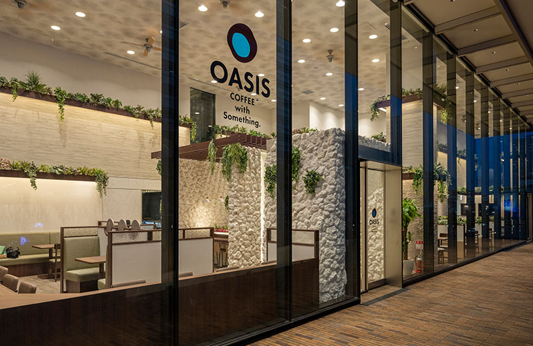 カフェ「OASIS」