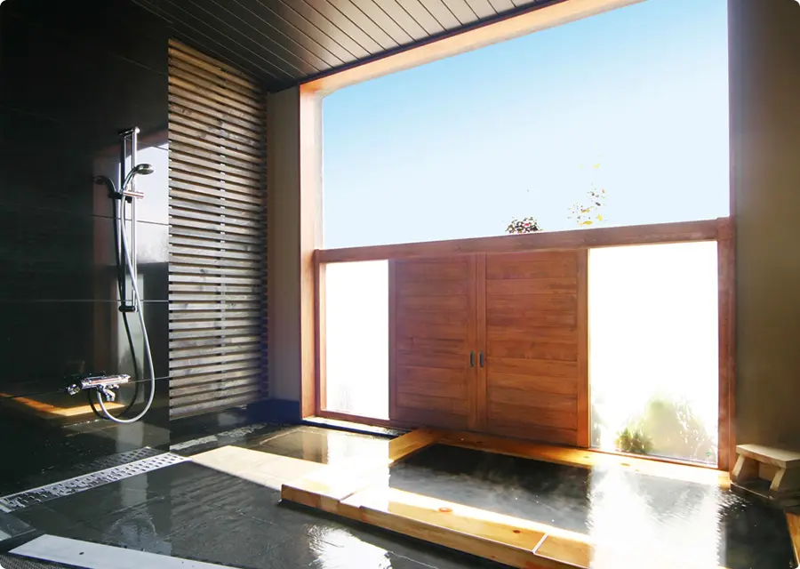 写真:「凛」雅の湯