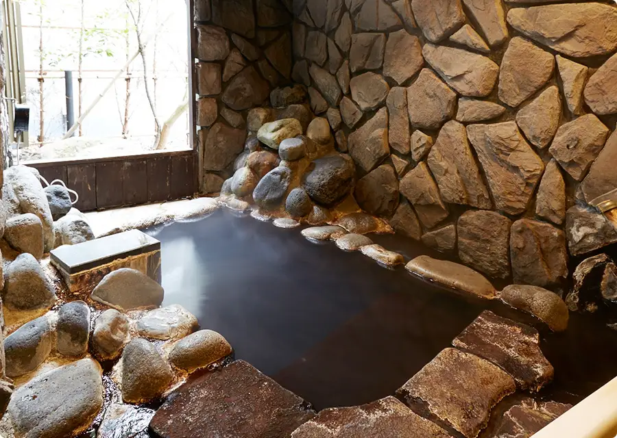 写真:「瞑」洞窟の湯