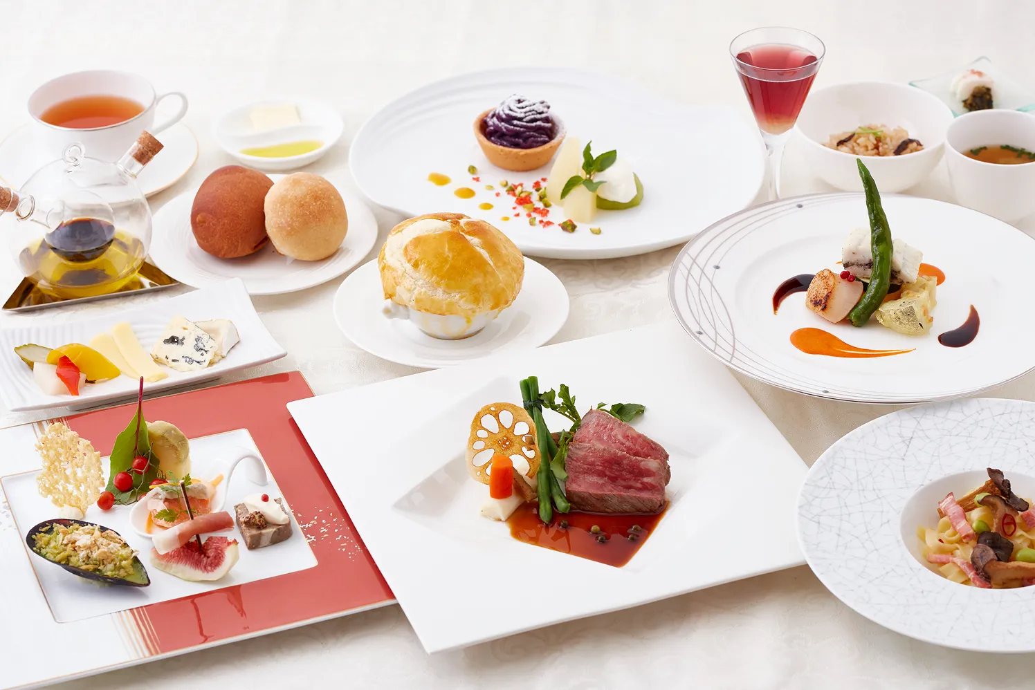 遊び心あふれる洋食コース