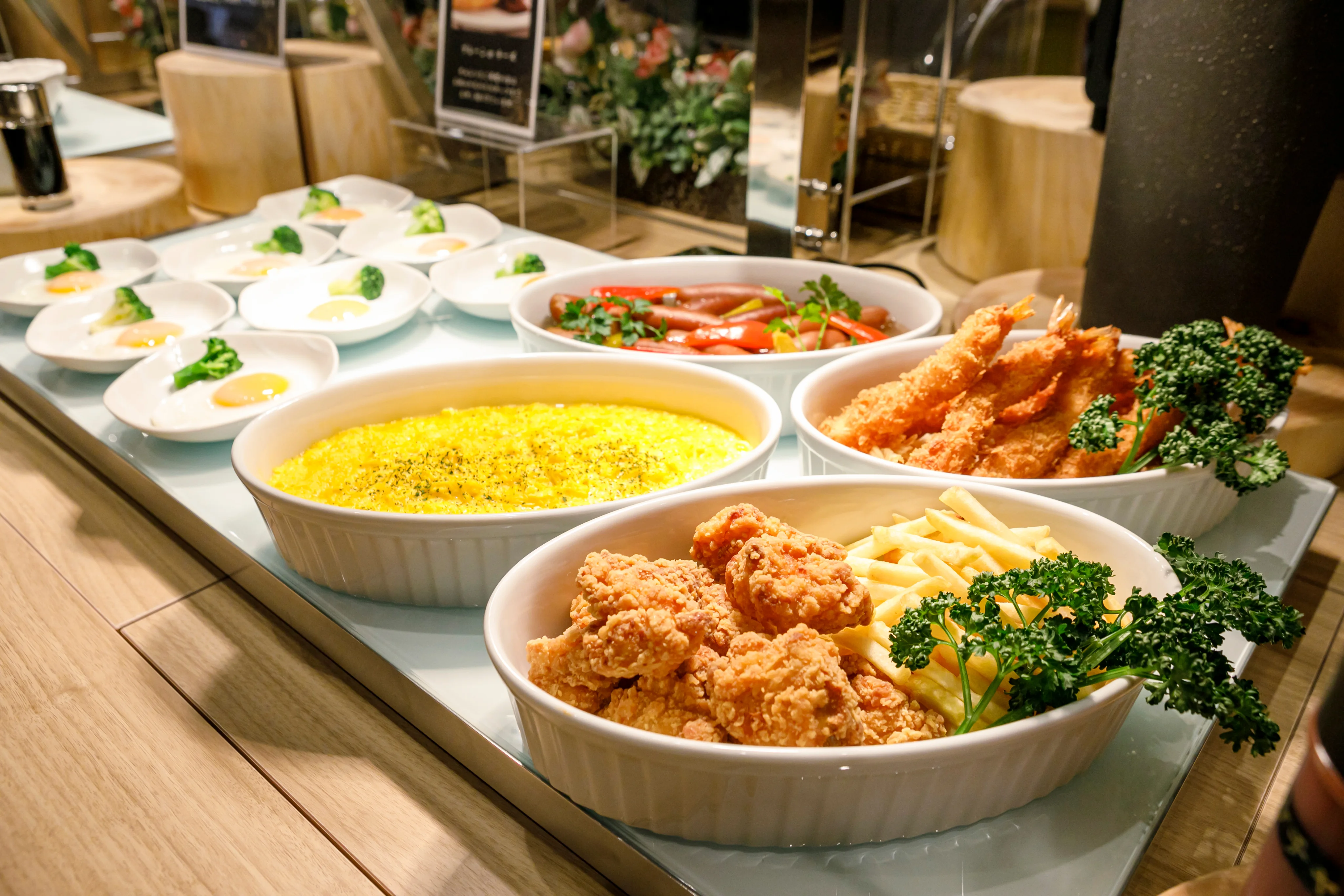 他にも揚げ物や卵料理もございます
